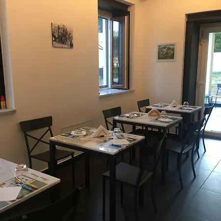 Mikeme Bed and breakfast Carrara