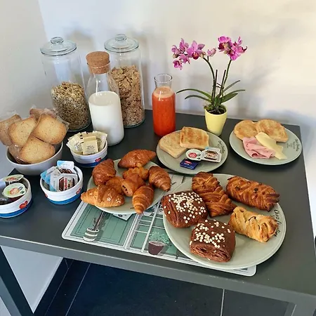 Couette-café Mikeme 4*