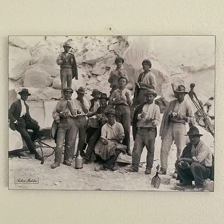 Mikeme Couette-café Carrare